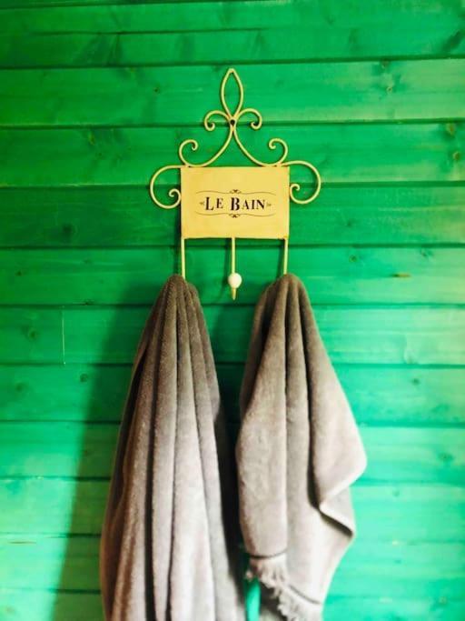 Roulotte Bohemian Lover In Provence, Valensole Bagian luar foto